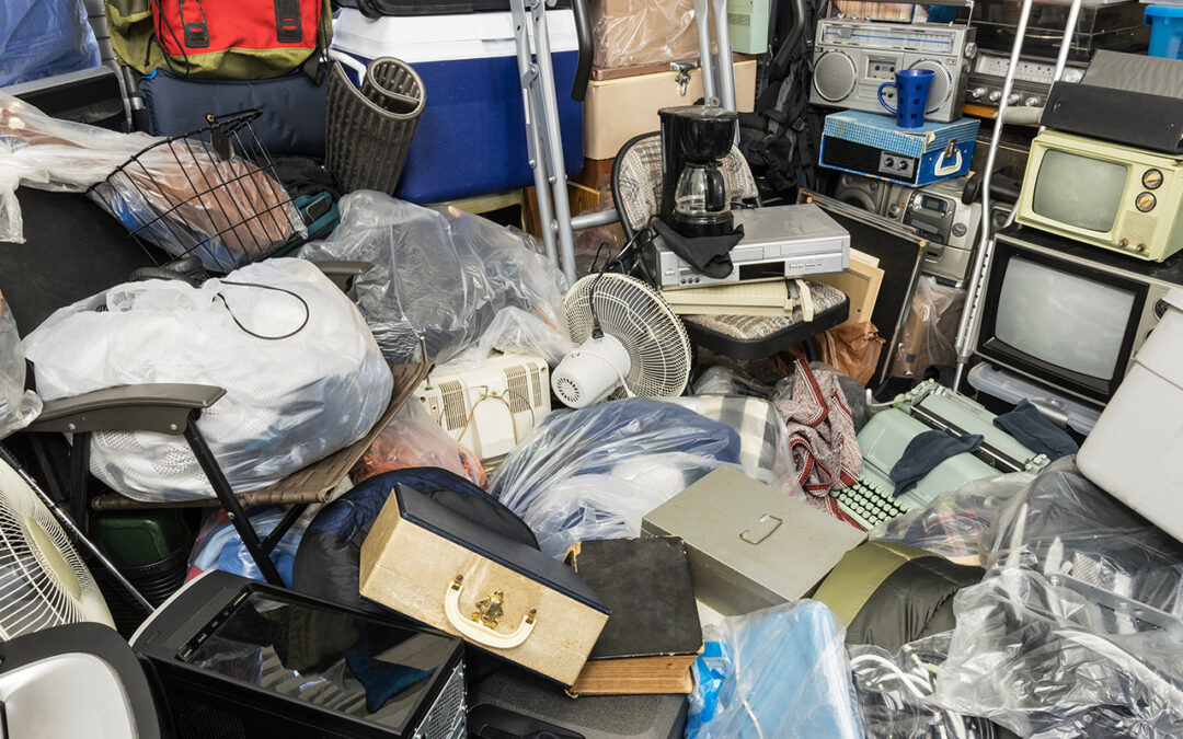 How To Clean Out & Declutter Your Storage Unit