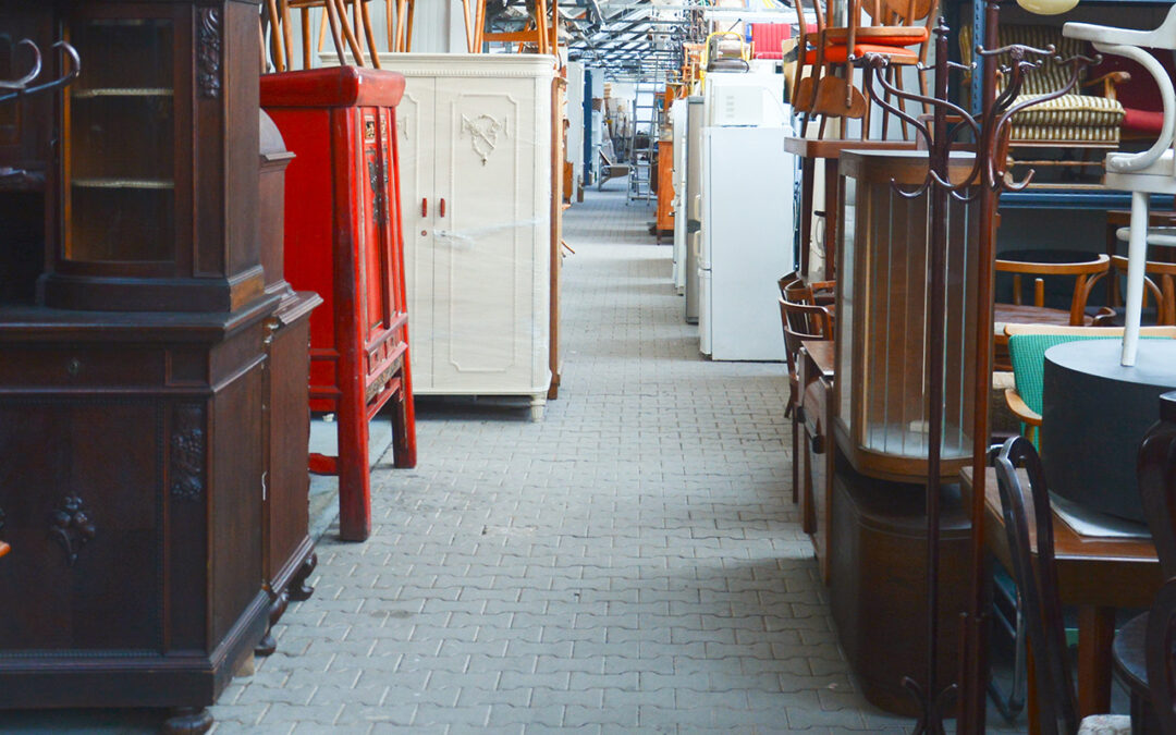 Tips For Safely Storing Your Antique Furniture
